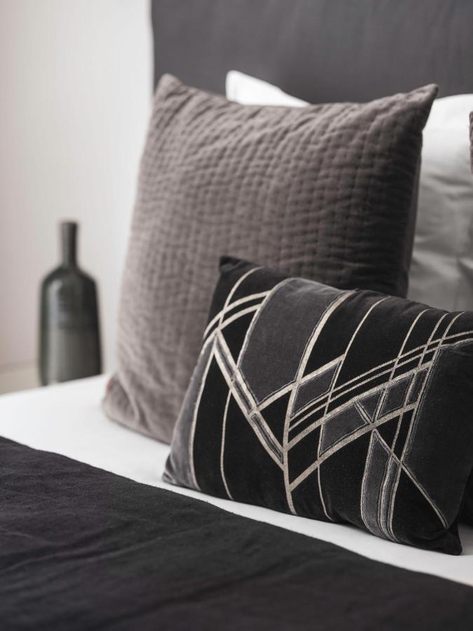 Appartements Crebillon - Maisons Du Monde Hotel & Suites Нант Экстерьер фото